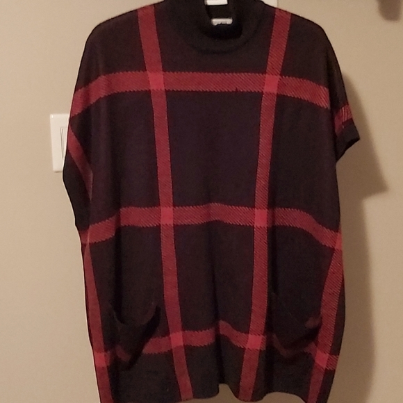 Mock Neck Pocket Poncho- XS - Picture 1 of 4